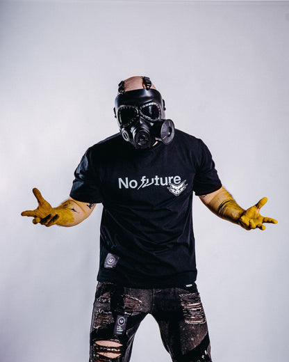 NO FUTURE T-shirt